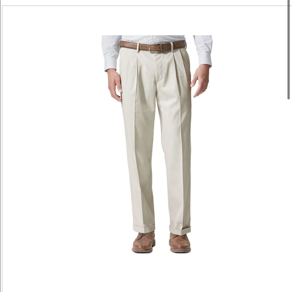 DockersComfortKhakisPleatedRelaxedFitPantsMen's